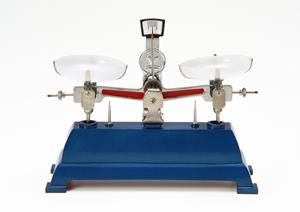 食いつくから自由自在、職人用の板金鋏