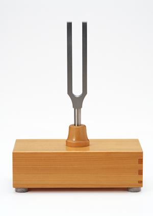 珍しいトラックシートを製造販売する会社